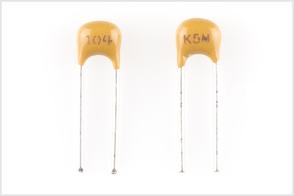 0.1µFコンデンサの例