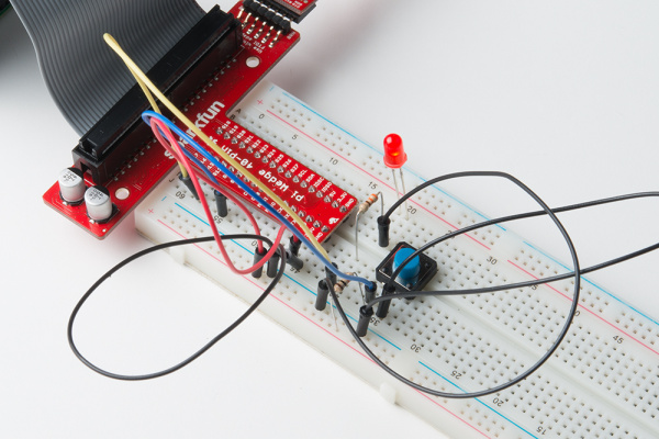 Raspberry Piに接続した薄暗いLED