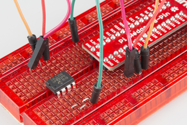 I2C経由でPiに接続したEEPROM