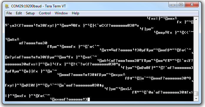 9600bpsで送信されたデータを19200bpsで受信した場合。ボーレートの不一致は文字化けを引き起こす